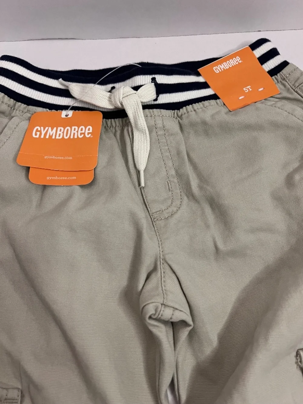 New with Tags! Gymboree boys cargo jogger pants in size 5T.